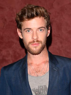 Гарри Тредэвэй
Harry Treadaway