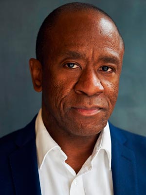 Лусиан Мсамати
Lucian Msamati